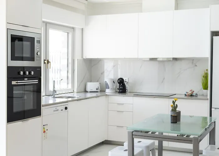 Miral Beachside 5 - By Hd *