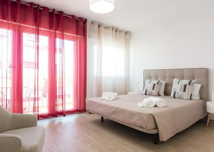 Miral Beachside 5 - By Hd *