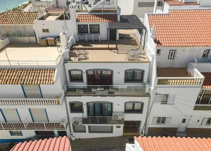 Miral Beachside 5 - By Hd * 알부페이라