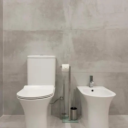Apartament Miral Beachside 5 - By Hd *